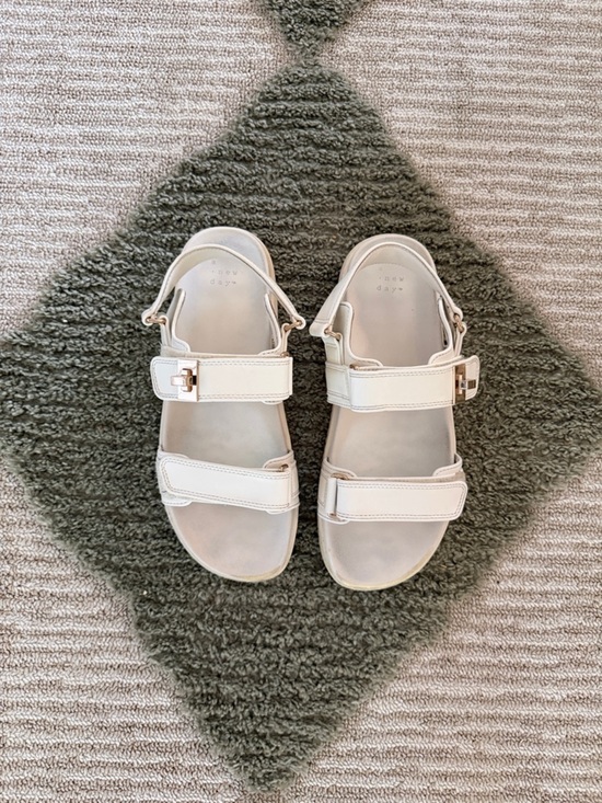 a new day Shoes - a new day Cream/White Adjustable Strap Women 27s Sandals